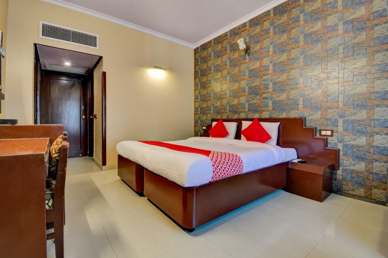 ג'איפור Oyo 18814 Hotel Maya International מראה חיצוני תמונה